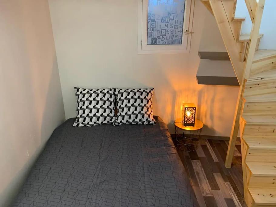 Appartamento Le Cocon T2 Duplex 24 M2 Niort Esterno foto